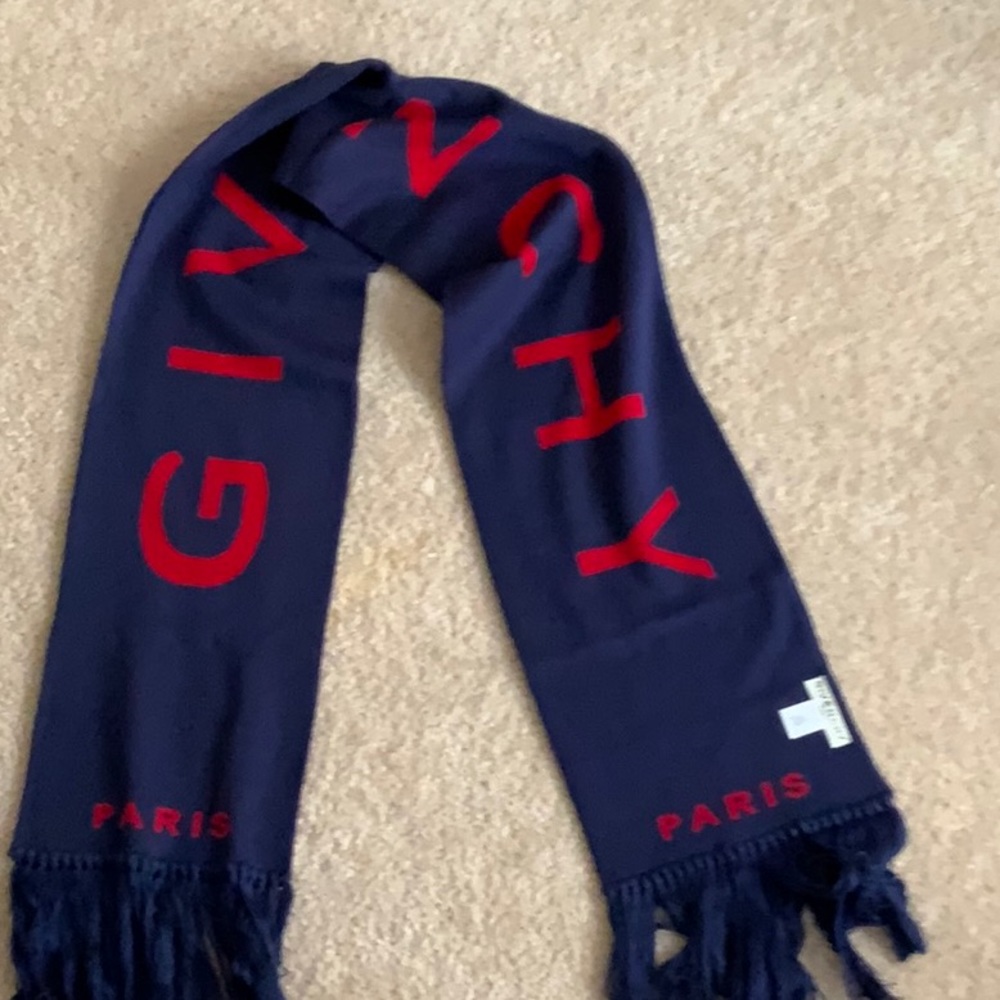 New Givenchy Thick Warm Scarf